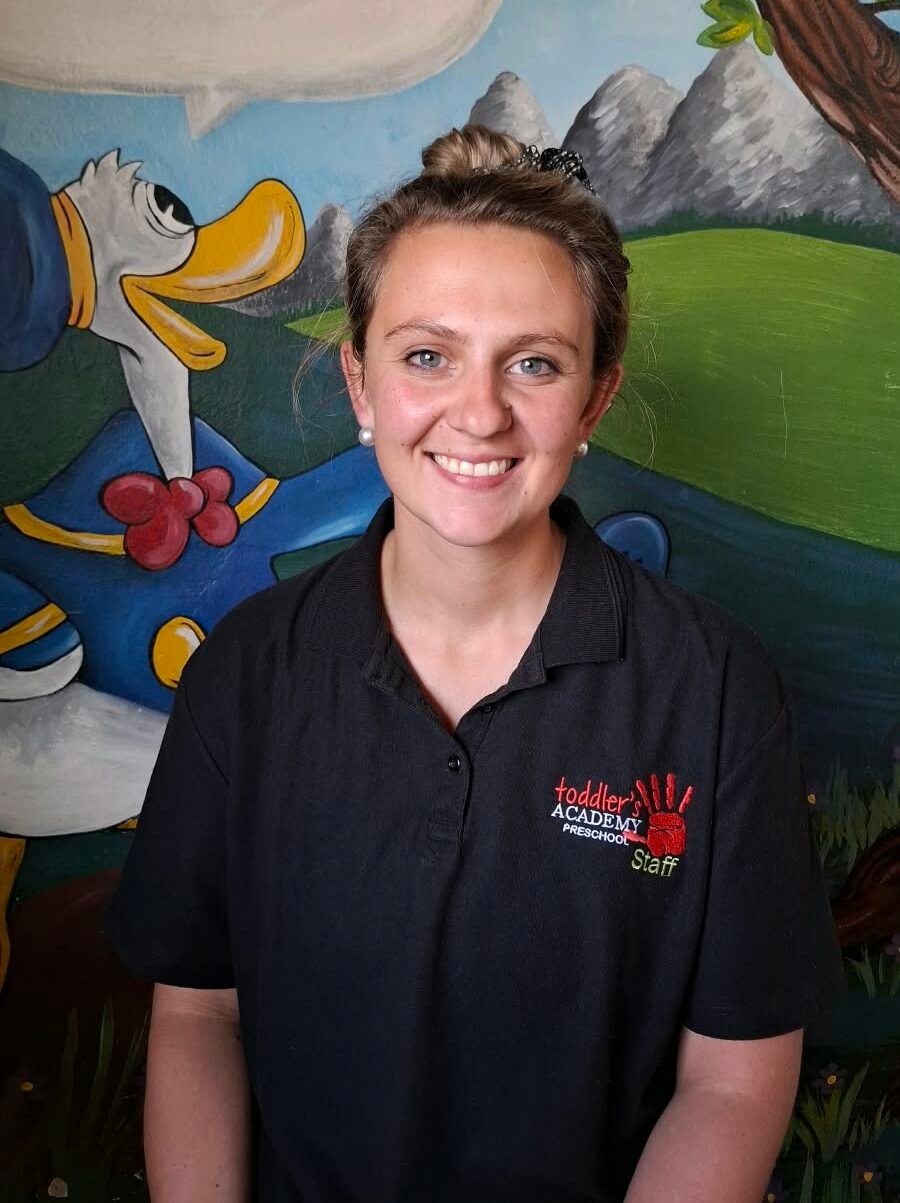 Elaine Minnie